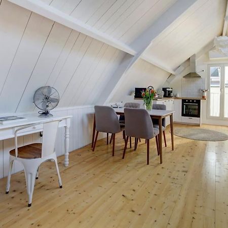 Spacious Loft In The Centre Of Breukelen Buitenkant foto