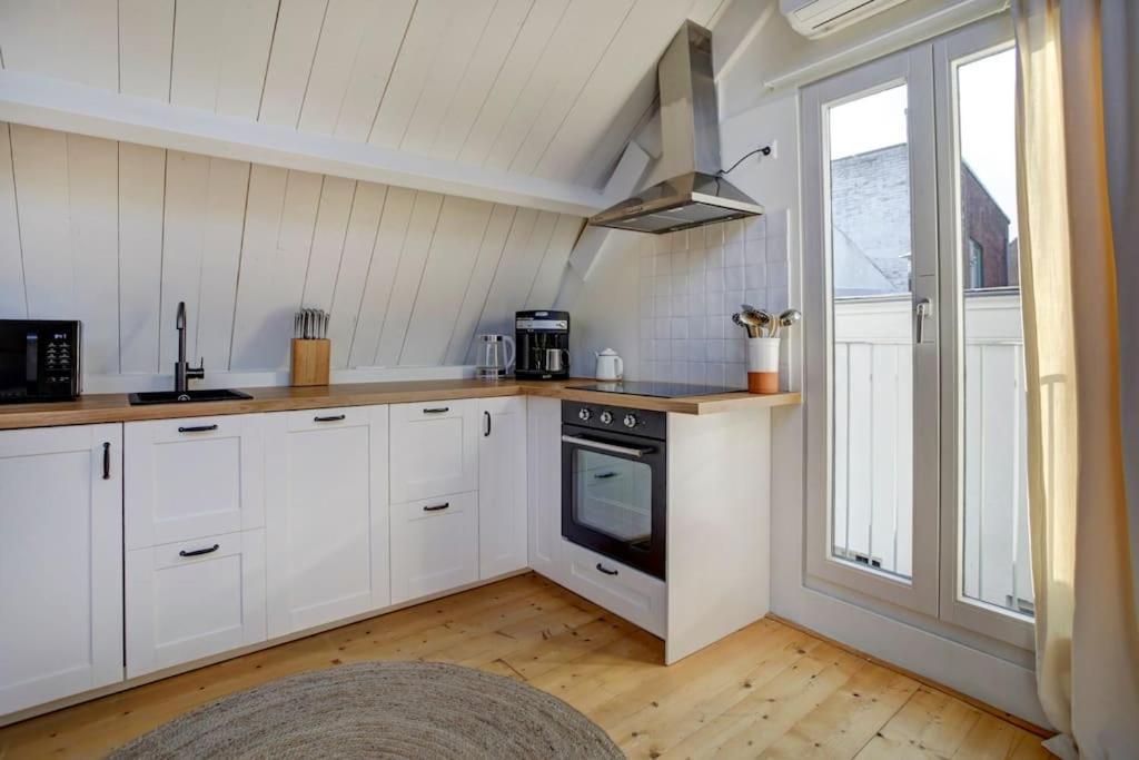 Spacious Loft In The Centre Of Breukelen Buitenkant foto