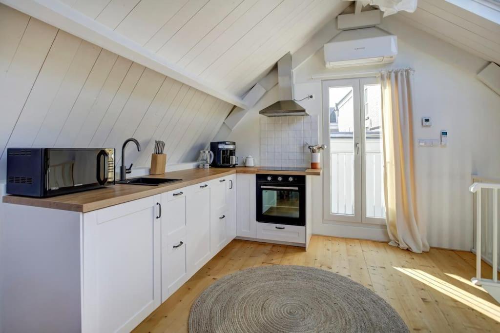 Spacious Loft In The Centre Of Breukelen Buitenkant foto